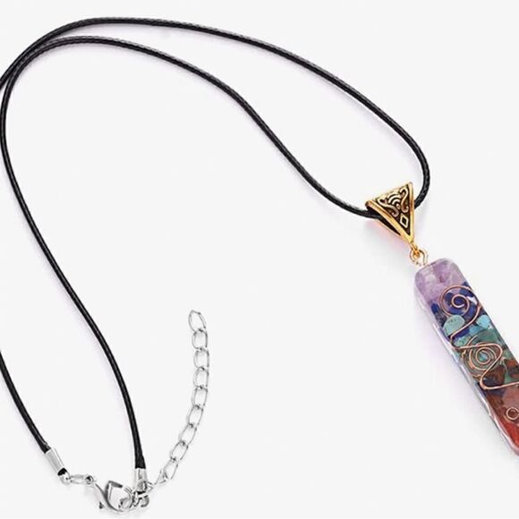 Pretty Chakra pendant necklace. 12”long with stones and bronze detail. Unisex - Picture 4 of 10